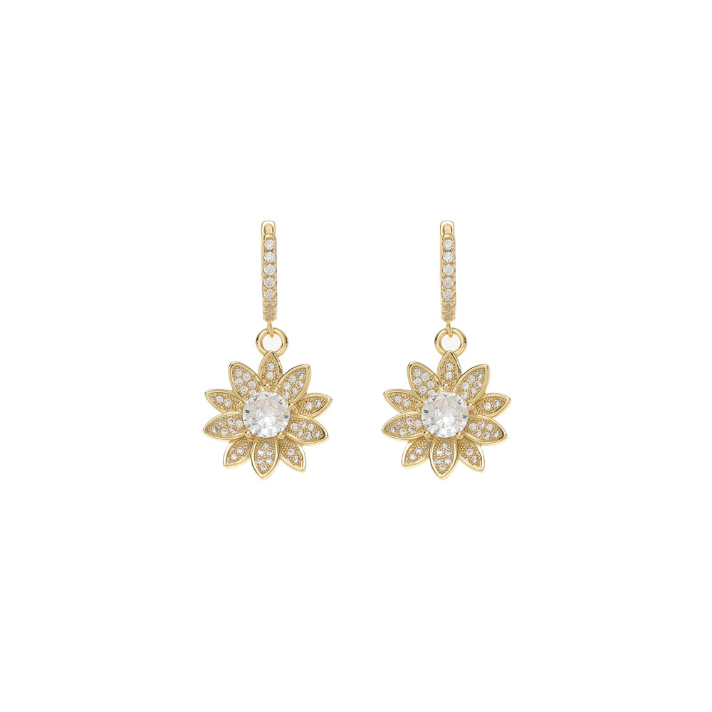 Sunflower Stud Earrings Copper Embedded Zircon Women's Classic Flower Earrings Hip Hop Style Jewelry Accessories