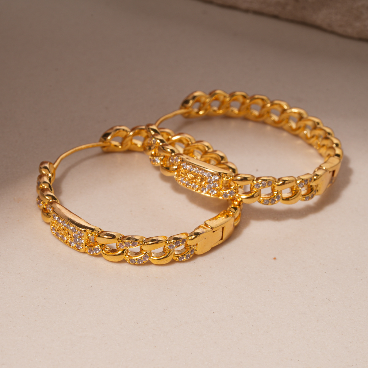 Exquisite Gold Plated Round Chain Zirconia Earrings Women's Fashion Jewelry Ear Cuffs Geometric Pattern Luxury Feelings