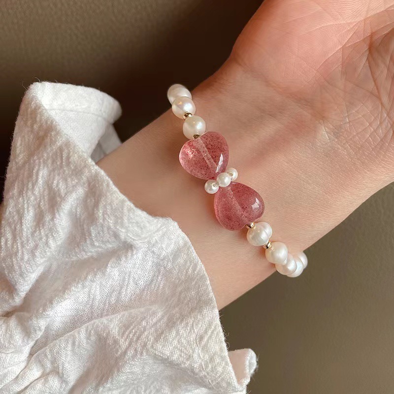 Pink Heart Shaped Freshwater Pearl Bracelet Women's Unique Strawberry Crystal Hand Chain Fashion Jewelry Accessories For Girls