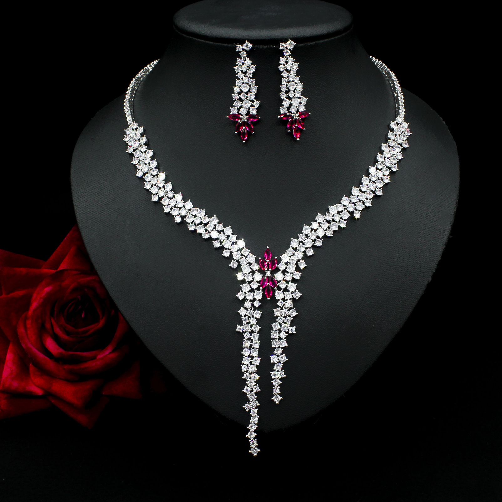 Bohemian Style Floral Zircon Necklace And Earring Set Long Pendant Glitzy Elegant Sweet Personalized Copper Jewelry For Women