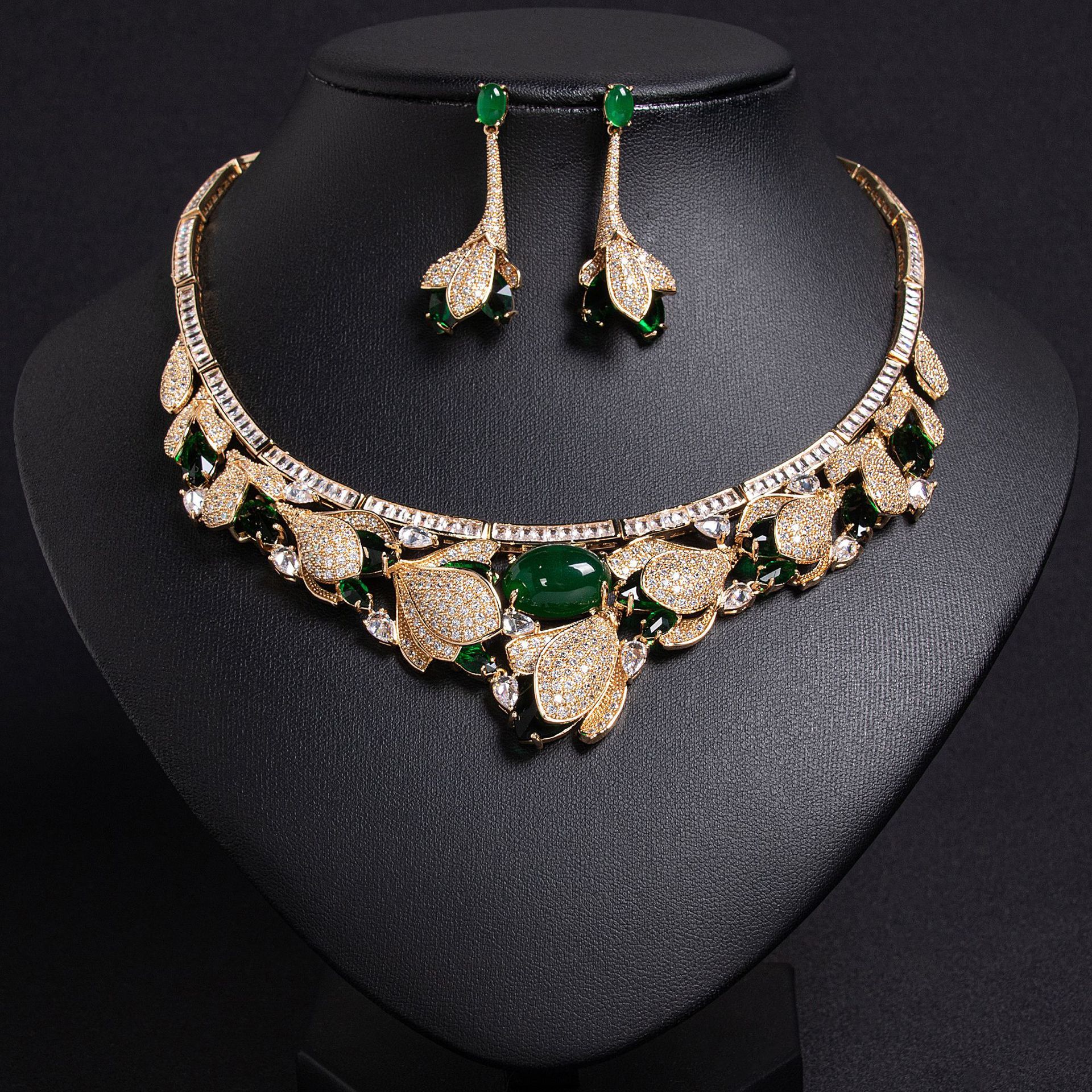 Elegant Fashion Waterdrop Shaped 3D Floral Leaf Earrings Necklace Set Embedded Zirconia Trendy Jewelry Women's Copper Simple Craft