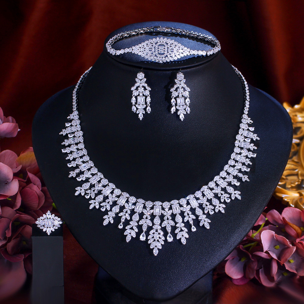 Elegant 4-Piece Zircon Jewelry Set For Women Sparkling Copper Necklace Earrings Bracelet Ring Suite For Wedding Banquet Evening Dress