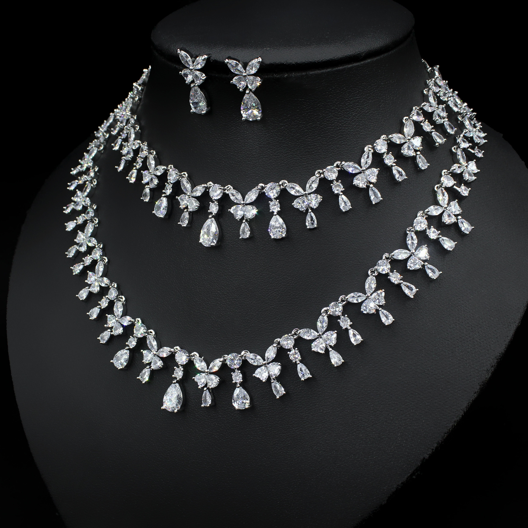Luxurious Wedding Party Drop Earrings Pendant Necklace Set Casual Versatile Three-piece Copper Zirconia Jewelry For Women