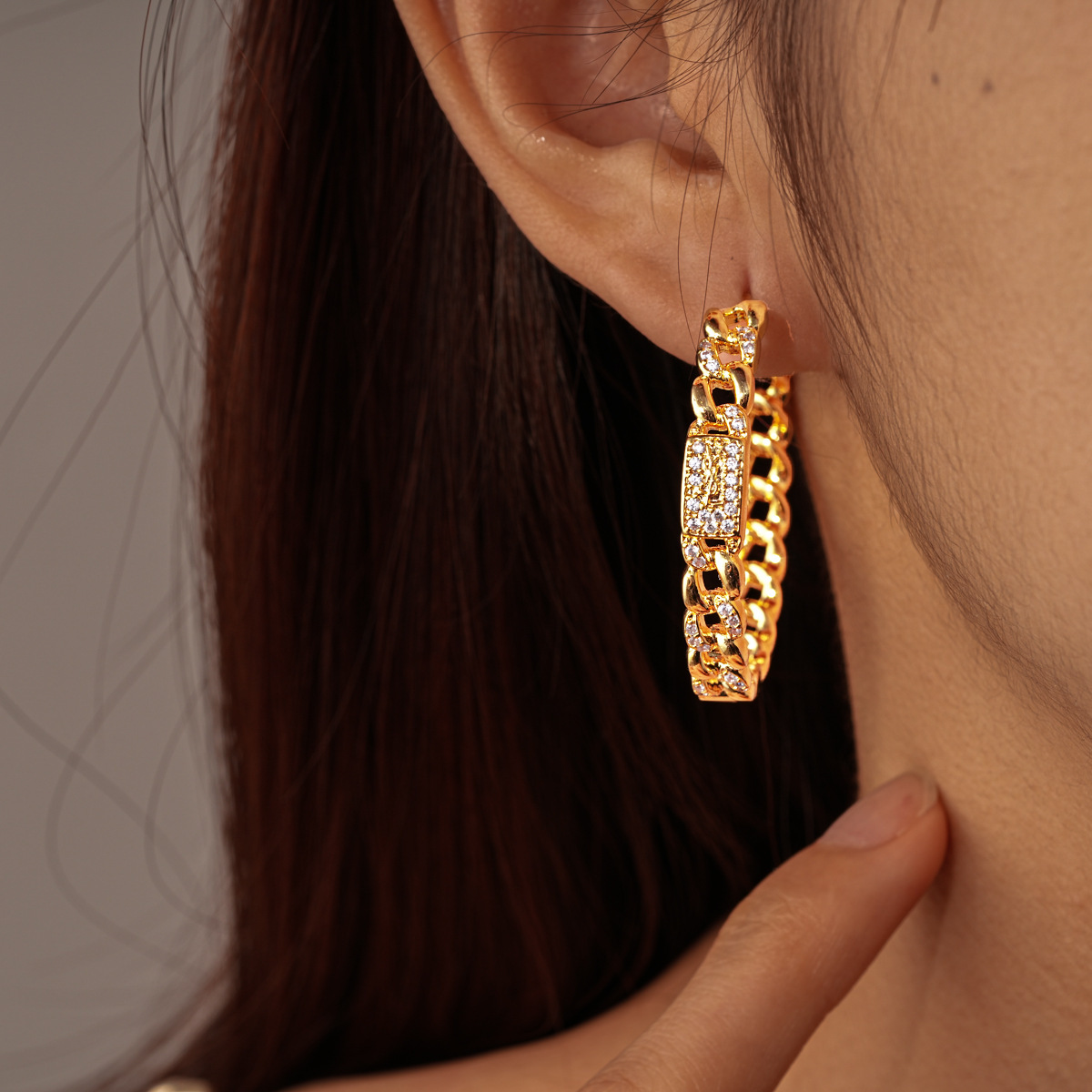 Exquisite Gold Plated Round Chain Zirconia Earrings Women's Fashion Jewelry Ear Cuffs Geometric Pattern Luxury Feelings