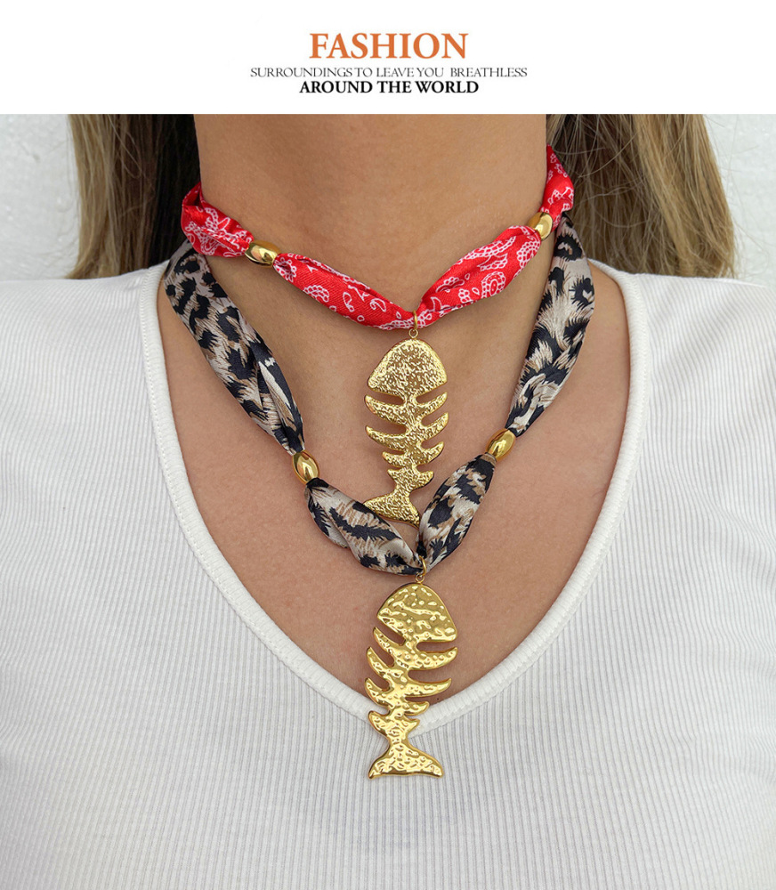 Trendy Titanium Steel Fishbone Pendant Necklace Women's Scarf Style Heart Design Geometric Animal Zodiac Fabric Titanium Steel Luxury Necklace