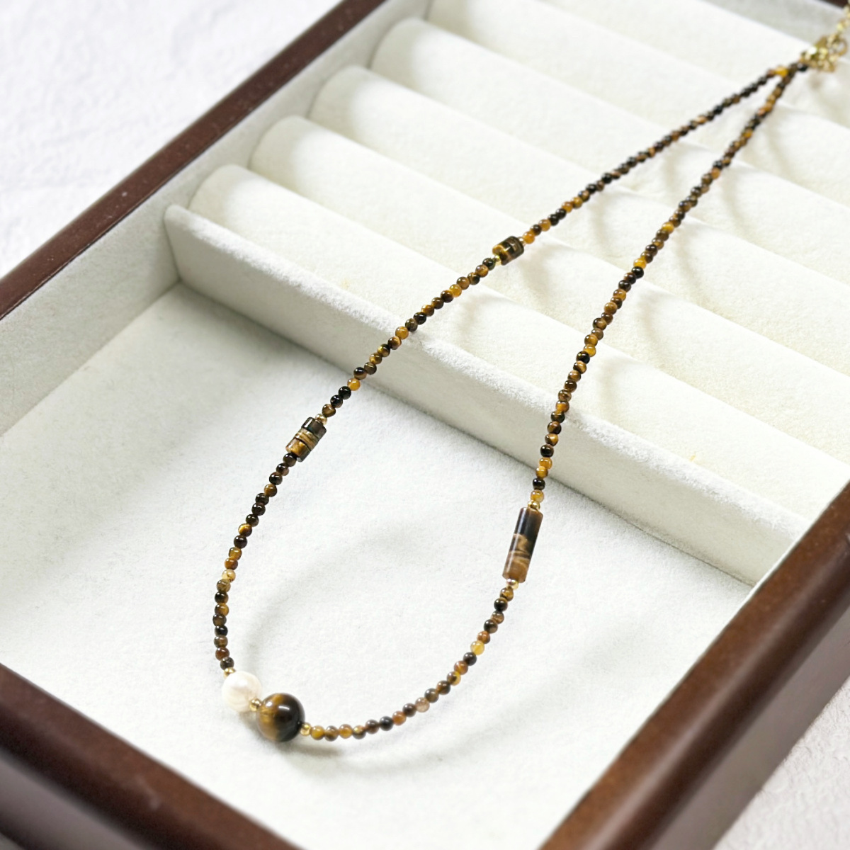 Original Beauty Meral Tiger Eye Stone Necklace Luxury Small Audience Elegance Beaded Retro Natural Stone Sweater Chain Clavicle Chain Women