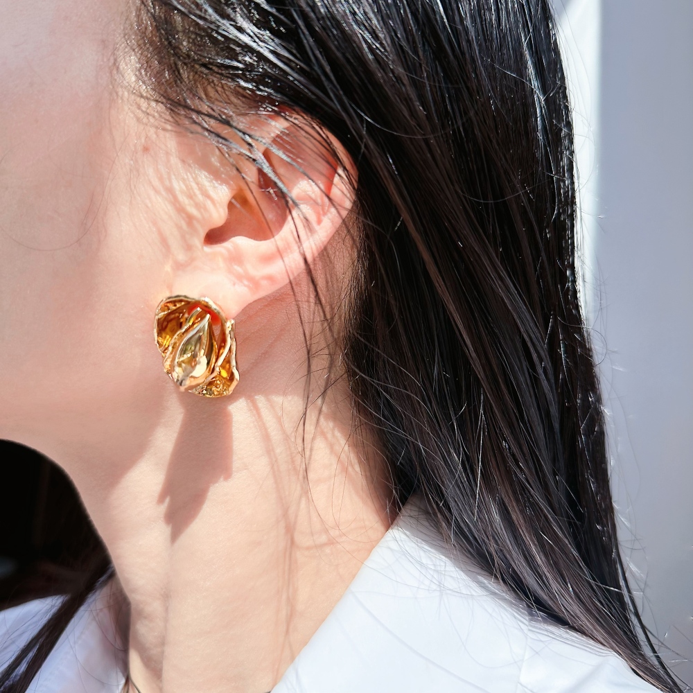 Handmade Wrinkled Hammered Pattern Bud Seed Exaggerated Earrings Unique Oval Personality Stud Earrings Women's Fashion Jewelry 1076