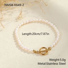 Gold Buckle Bracelet XL0965