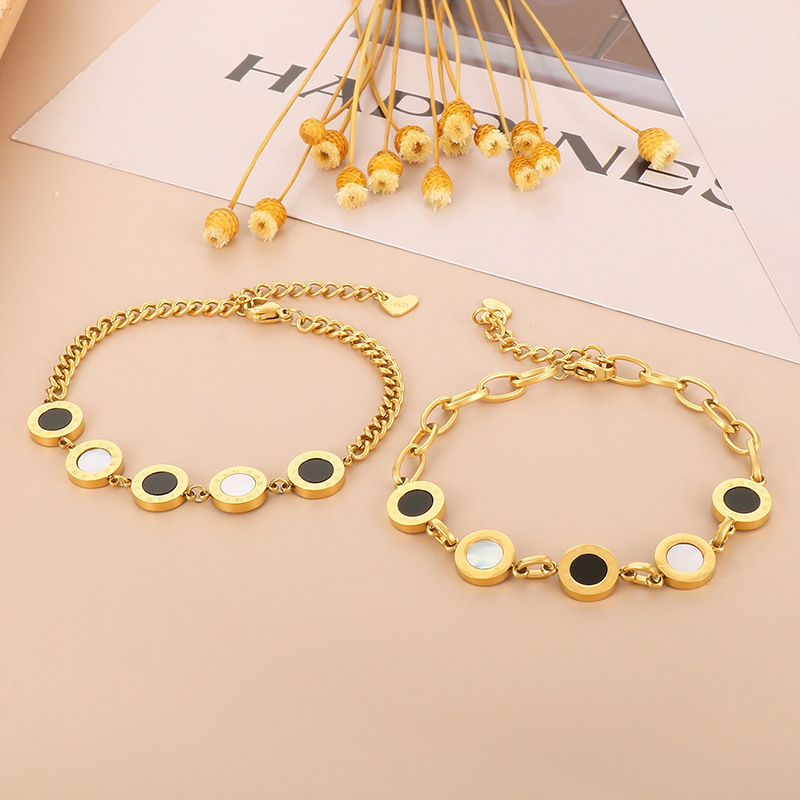 304 Stainless Steel Color Block PVD Coated 18K Real Gold Plated Simple Style Classic Style Waterproof Non Tarnish Plating Bracelets