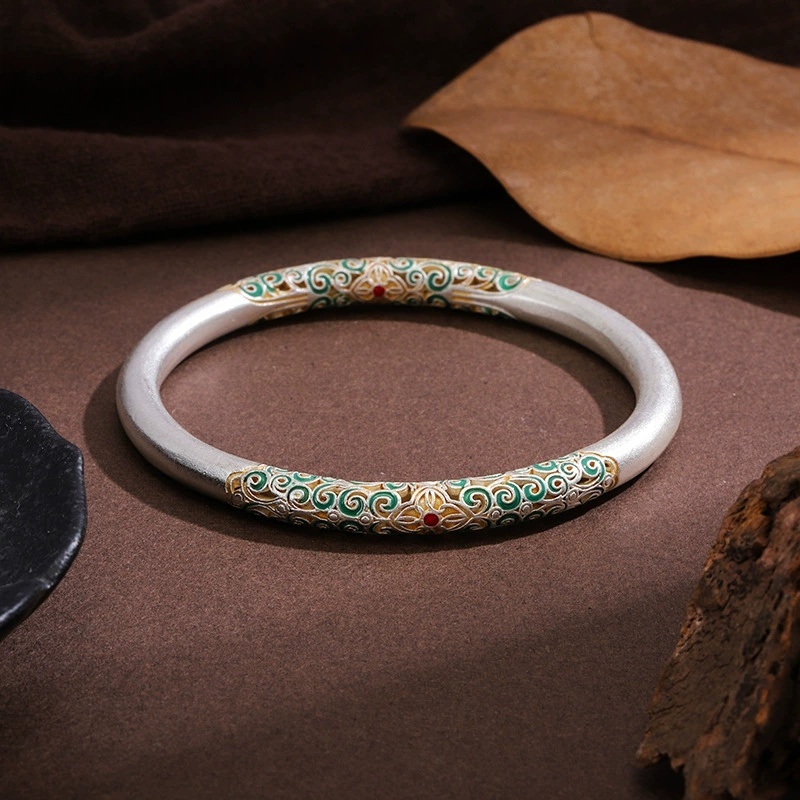 Universal Electroplated Silver-Plated Geometric Pattern Copper Gold-Plated Ancient Enamel Color Curly Grass Pattern Hollow Closed Solid Bracelet For Women National Style Light Luxury Gift