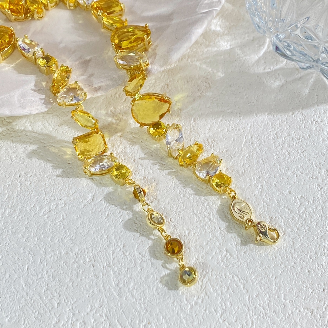 Fashionable Luxury Full Diamond Yellow Crystal Zircon Necklace Colorful Clavicle Chain Gema Series Geometric Pattern Gold Plated