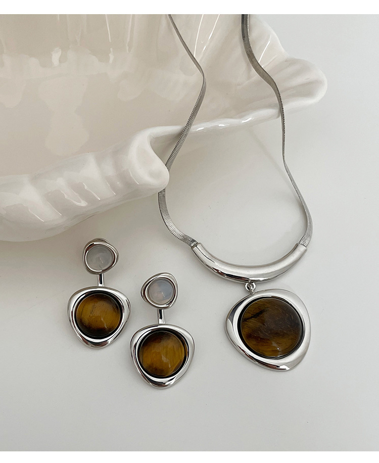 Elegant Vintage Tiger Eye Stone Pendant Necklace Set For Women Geometric Irregular Design Unique Fashion Jewelry Accessories