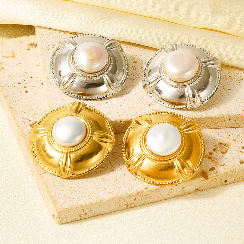 Natural Pearl Stud Earrings 304 Stainless Steel Irregular Round Lightweight Luxury Geometric Pattern Simple Earrings For Women