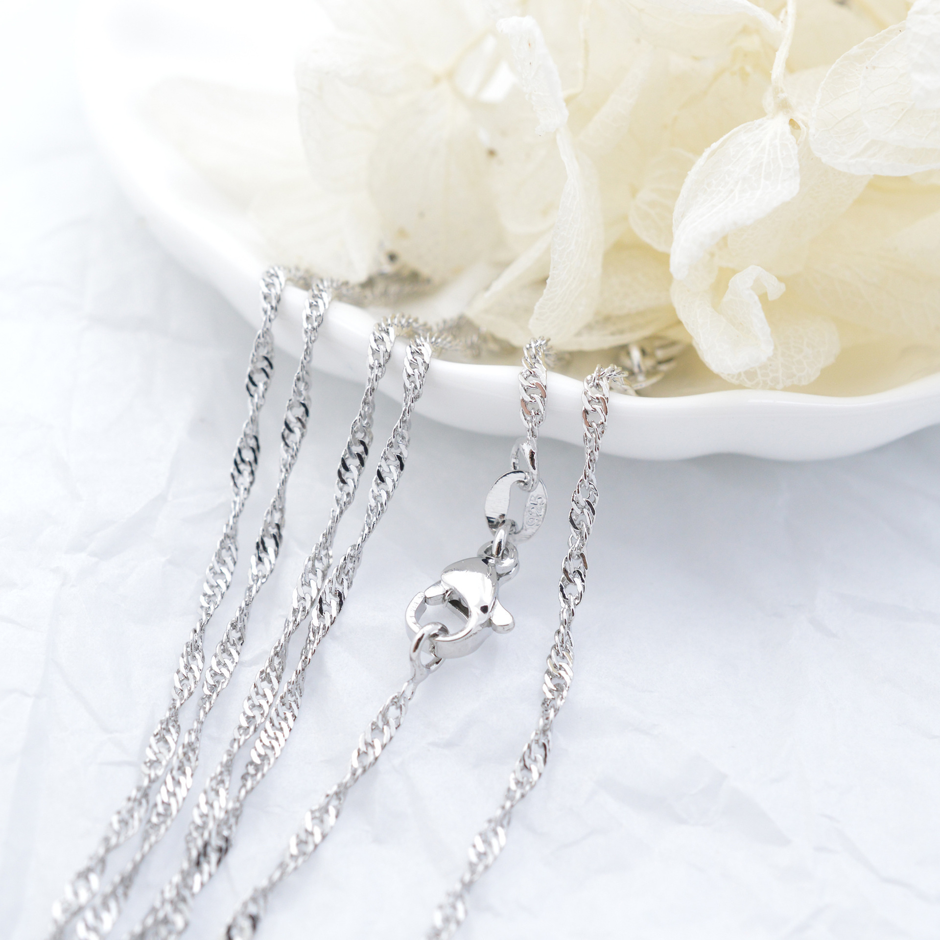 Stainless Steel Water Wave Chain Necklace Versatile DIY Jewelry Chain Unisex Fashion Simple Titanium Steel Clavicle Chain
