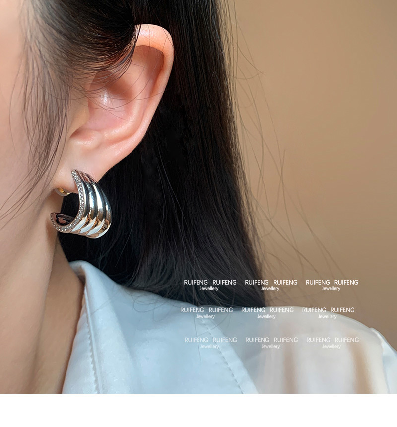 Elegant Classic Style Geometric Brass Women's Earrings