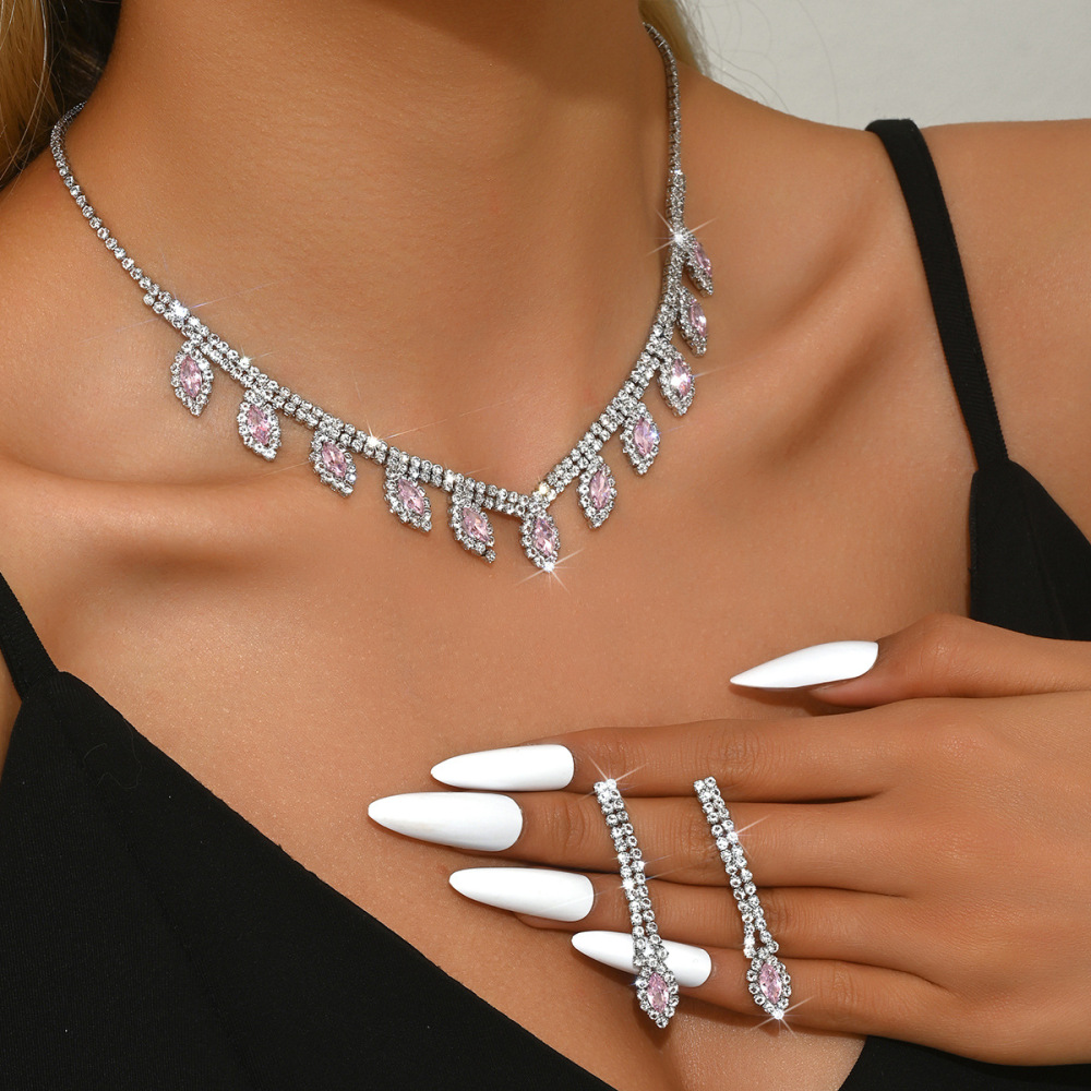 Fashionable  Wedding Jewelry Set Earrings Necklace Bracelet For Bridal Gown Accessories Luxury Style