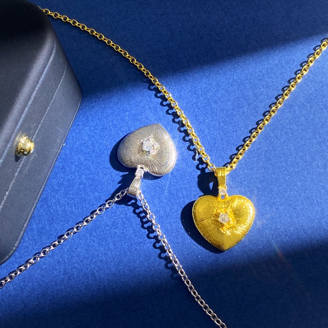 Women's Brass Cable Chain Heart Shape Pendant Necklace Brass Jewelry