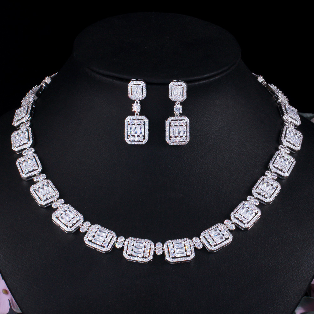 Water Plated Copper Material Rhodium Plated Inlaid Zircon Geometric Women's Banquet Jewelry Two-Piece Set Safety Clasp Wedding Season Valentine's Day