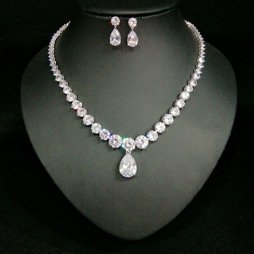 Hot-Selling Necklace Water Drop Zircon Earrings Set Bridal Jewelry Birthday Party Banquet Accessories Wholesale