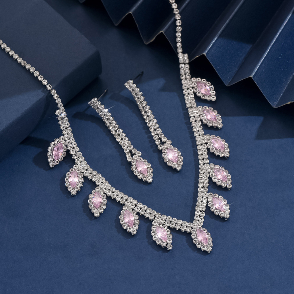 Fashionable  Wedding Jewelry Set Earrings Necklace Bracelet For Bridal Gown Accessories Luxury Style