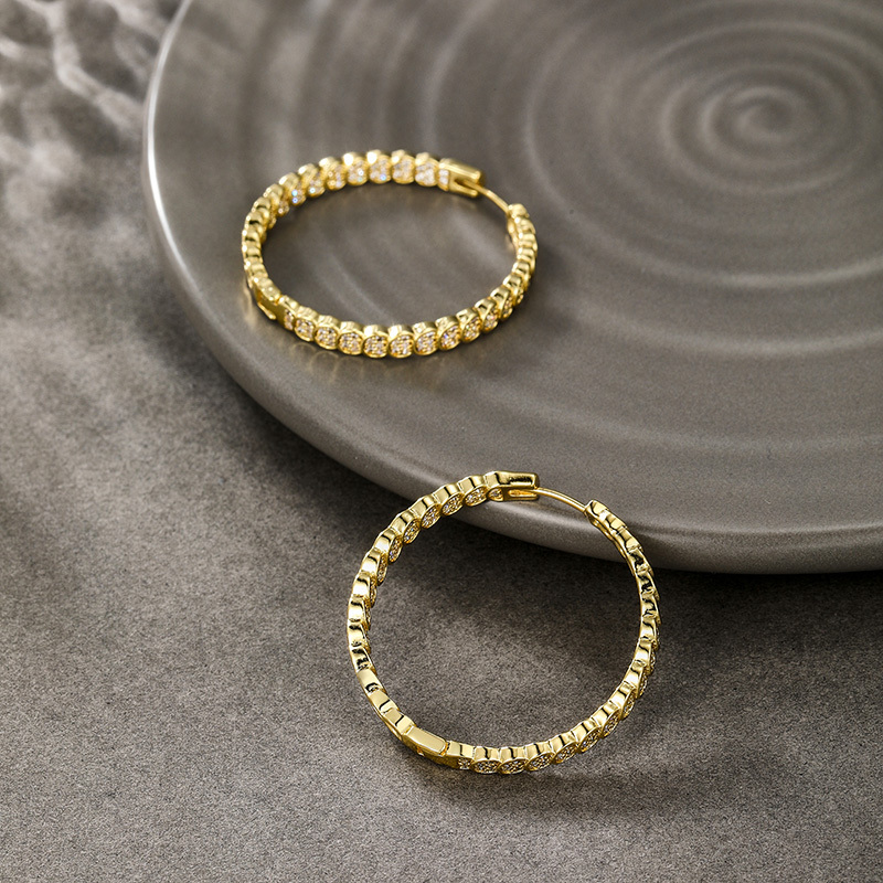 Xuping  Style Alloy Plated 14K Gold Micro-Set Zirconia Simple Earrings And Hoops Fashion Jewelry Accessories
