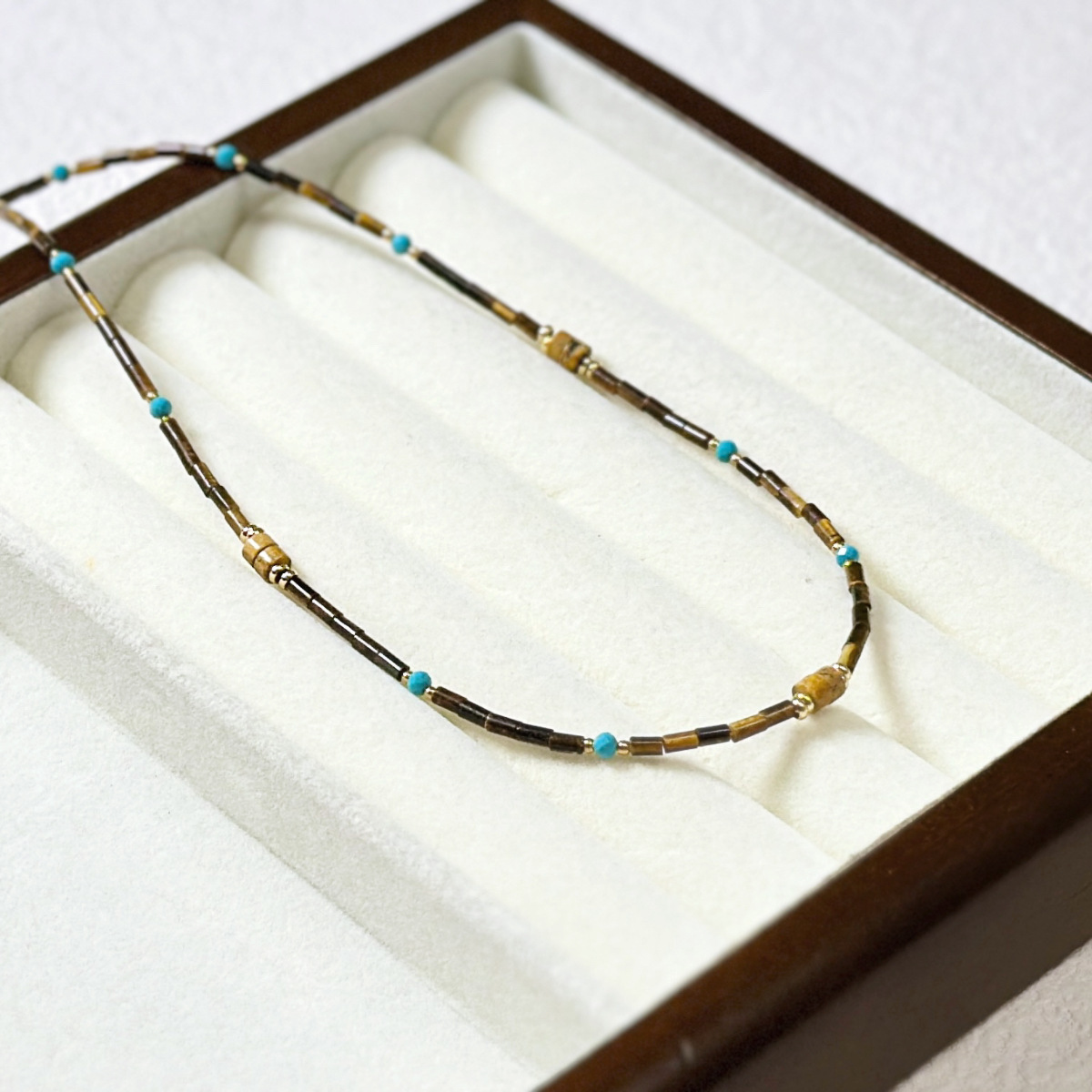 Fall Winter New Natural Stone Necklace Tiger Eye Agate Red Agate Beaded Necklace Ultra Fine Layering Clavicle Chain Titanium Steel Geometric Pattern Ins Style Women's Jewelry Accessory