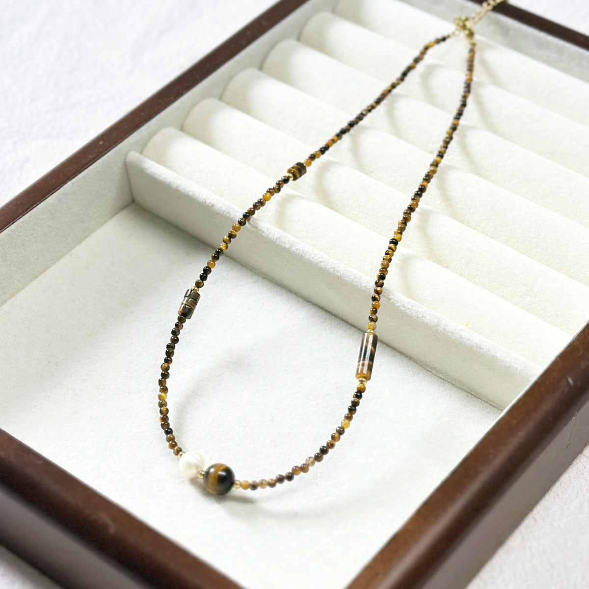 Original Beauty Meral Tiger Eye Stone Necklace Luxury Small Audience Elegance Beaded Retro Natural Stone Sweater Chain Clavicle Chain Women