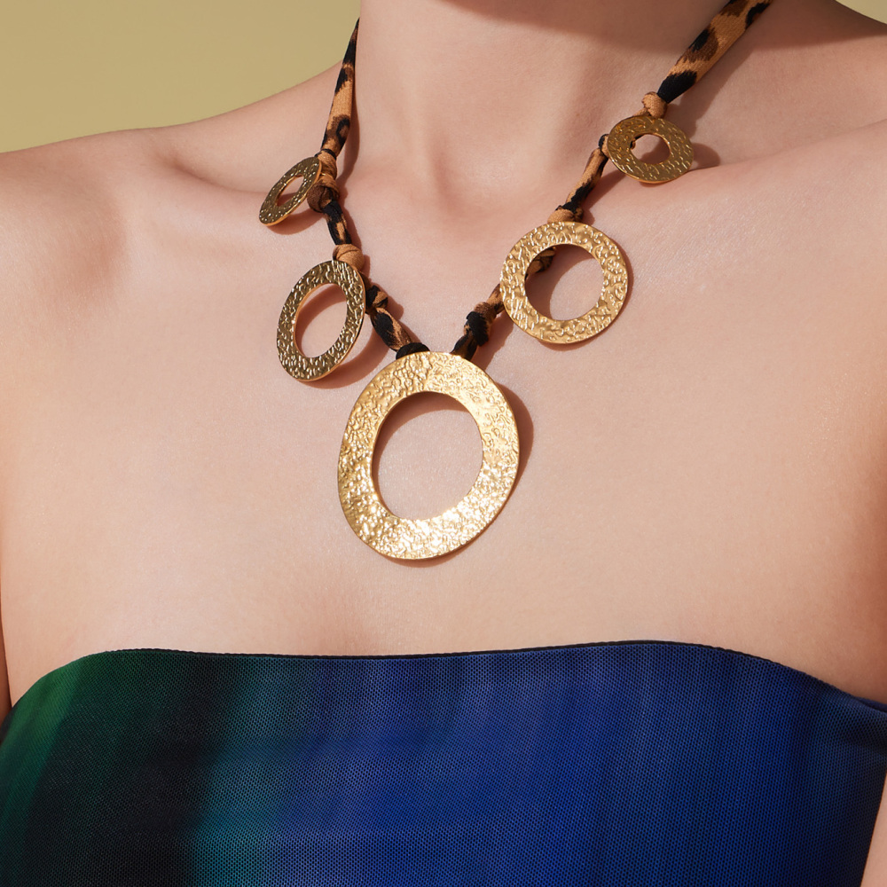 304 Stainless Steel Leopard Print Scarf Multi Pendant Necklace 18k Gold Plated West Coast Beach Style Agate Jewelry