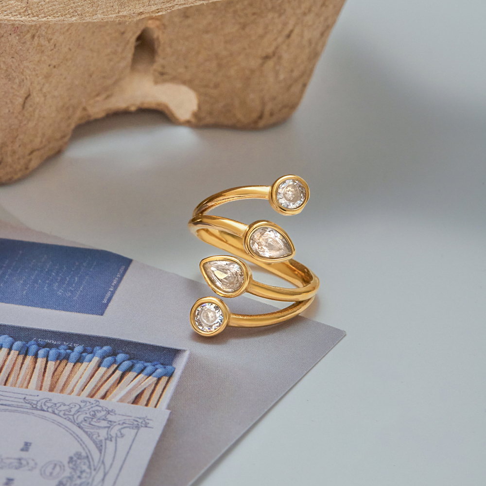 Ladies Minimalist Style Ring 18K Gold Stainless Steel Zirconia White Zirconia Waterdrop Round Open Ring Adjustable Size Travel Friendly