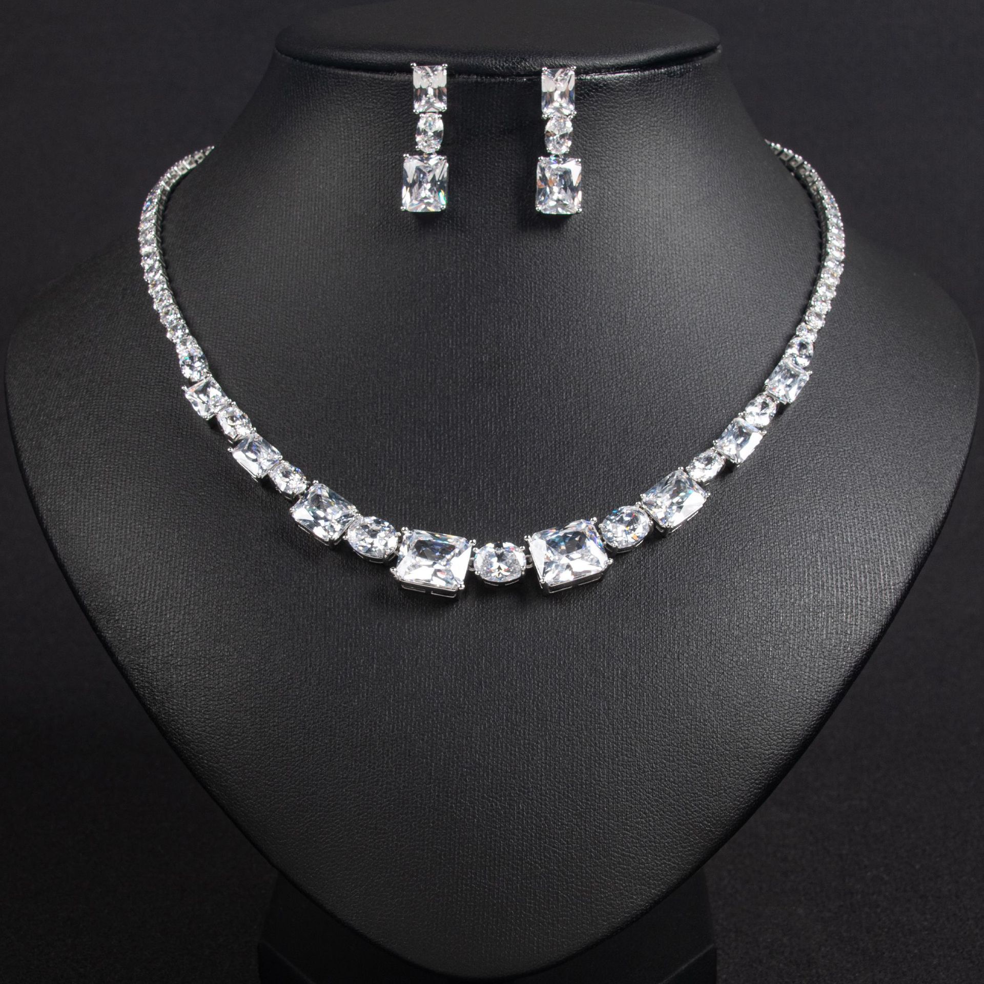 Wedding Dress Jewelry Set Women's Fashion Square Block Necklace Earrings Bracelet Luxury Style Copper Material Zircon Inlay