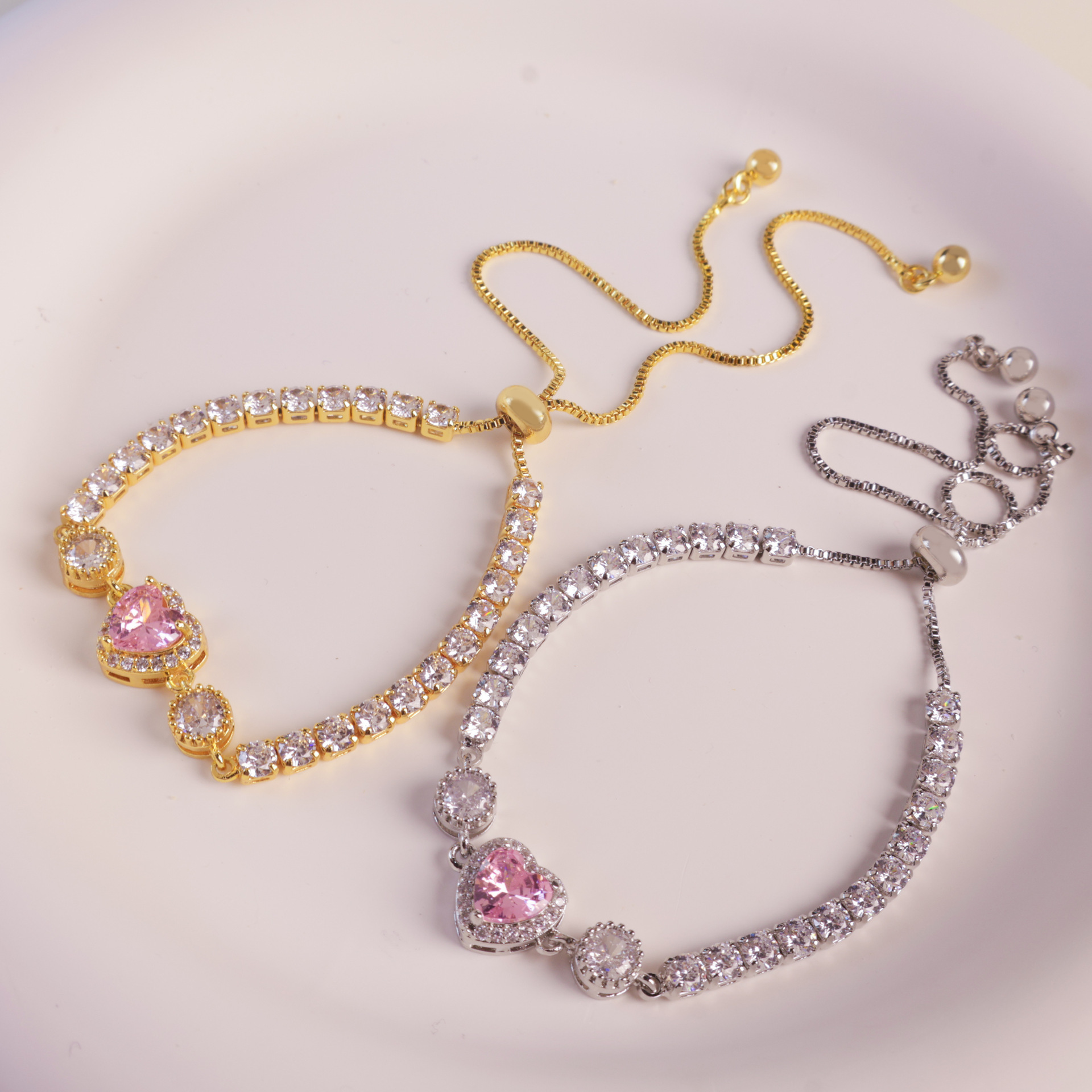 Adjustable Colorful Heart Zircon Bracelet Luxury Sensation Slide Bead Friend Style Genuine Gold Plating Enhanced Color Retention