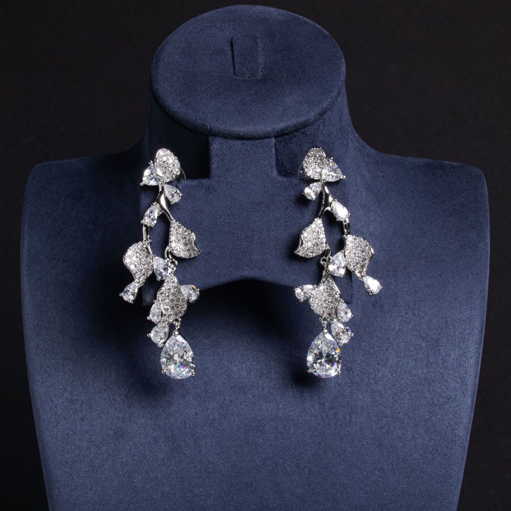 Luxury Waterdrop Zirconia Earrings Women's Bridal Jewelry Long Leaf Silver Needle Geometric Pattern Wedding Accessories