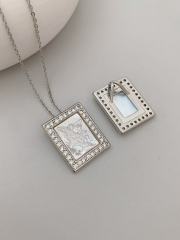 B Necklace-White