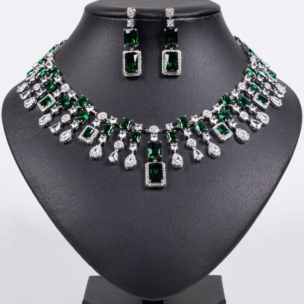 Hip-Hop Luxury Elegant Fashion Women's Water Drop Square Zircon Necklace Earrings Bridal Banquet Jewelry Set