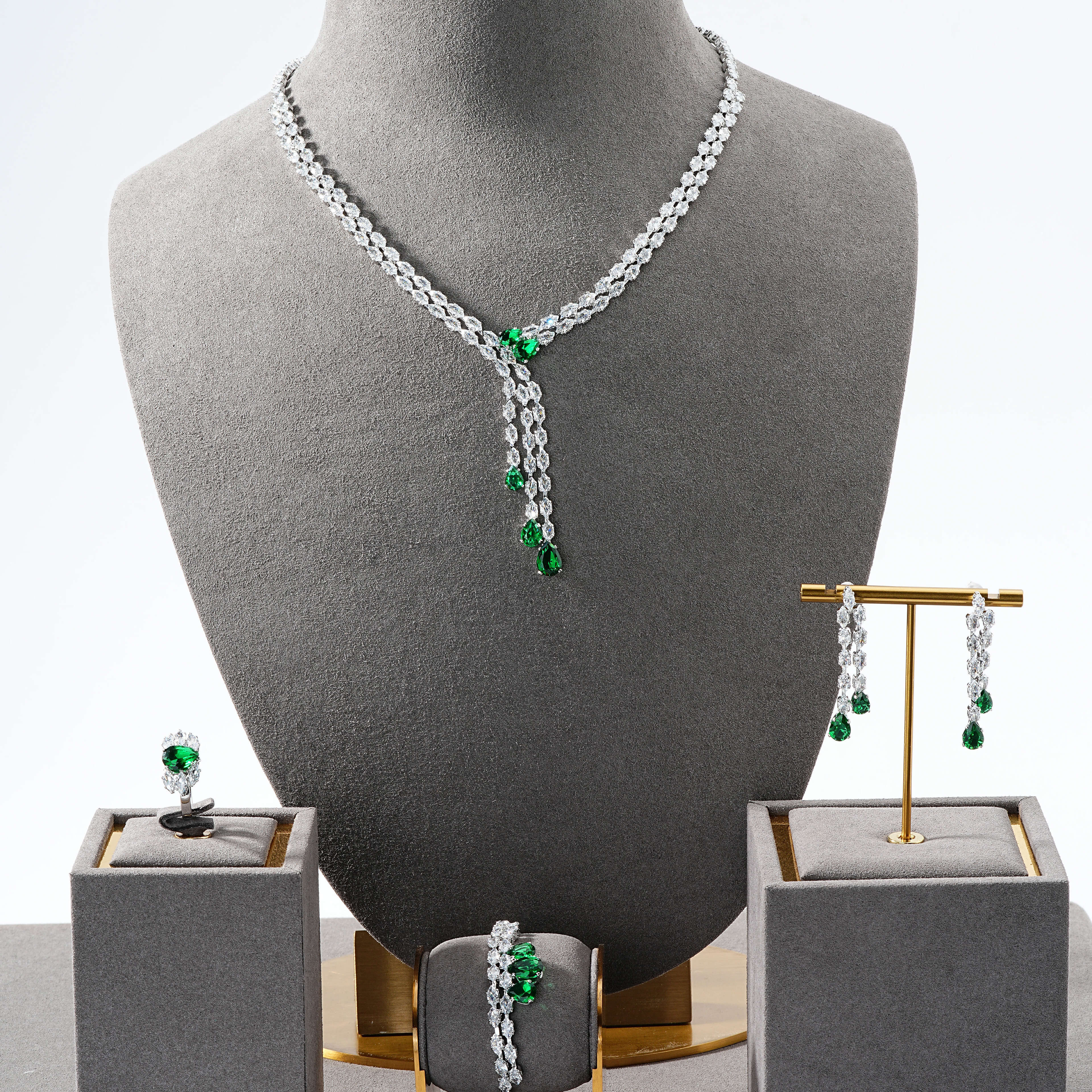 Elegant Fashion Jewelry Set, Water Drop Geometric Tassel Design Zircon Exquisite Necklace Earrings Bracelet Ring, Ideal Gift For Women, Suitable For Date And Party Accessories