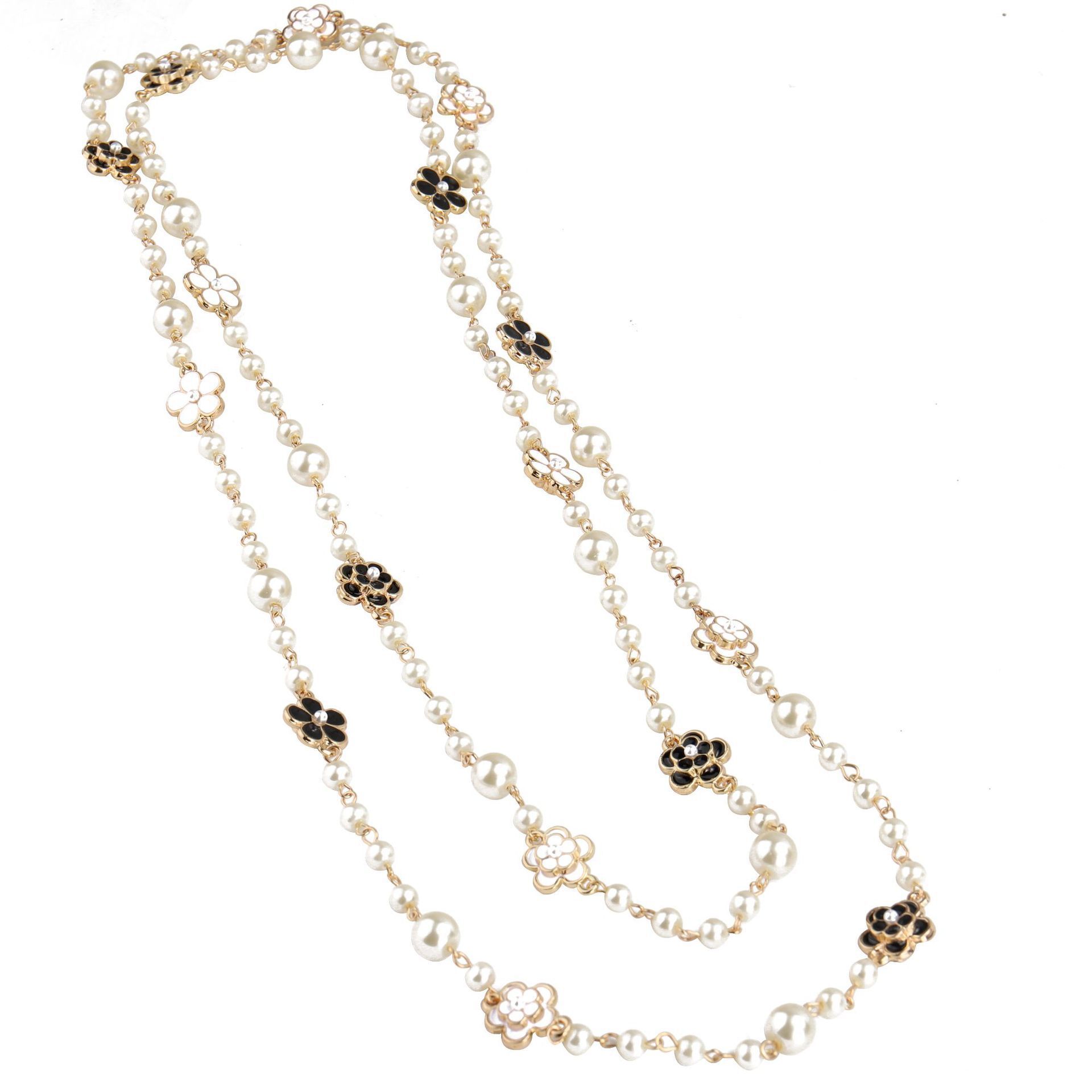 Casual Sweet Flower Imitation Pearl Alloy Beaded Enamel Women's Sweater Chain