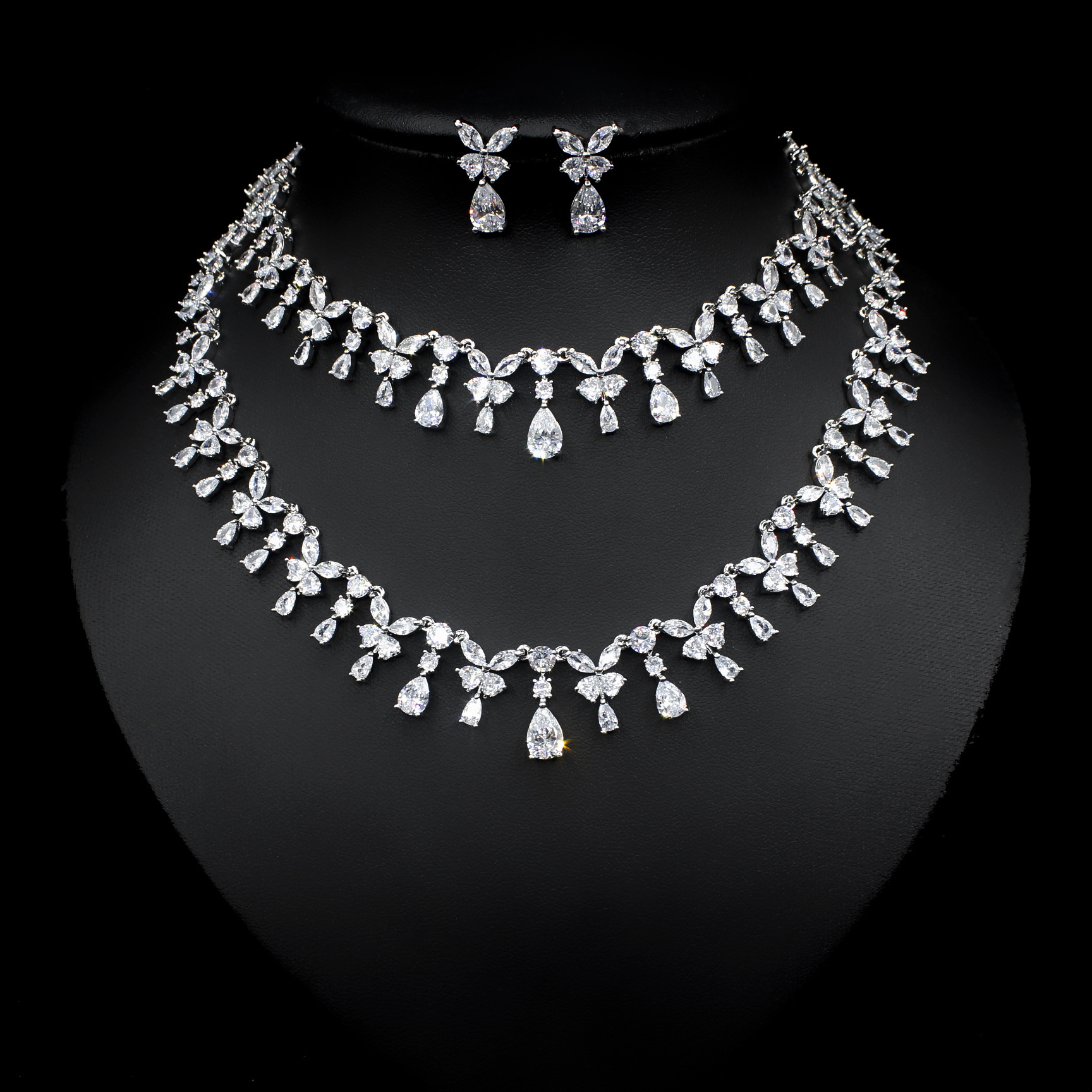 Luxurious Wedding Party Drop Earrings Pendant Necklace Set Casual Versatile Three-piece Copper Zirconia Jewelry For Women