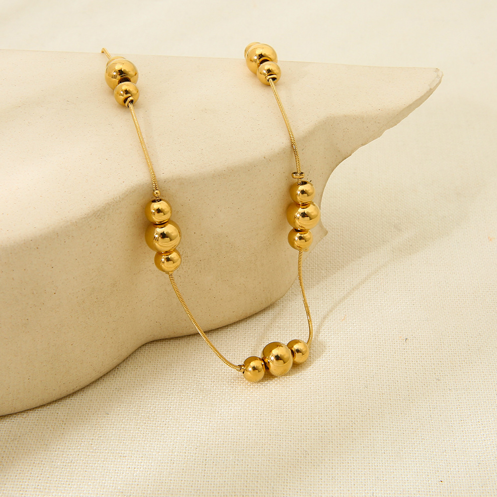 Stainless Steel Geometric Ball Necklace Women's Ins Style Fashion Jewelry Non-fading Electroplated Chain Accessory