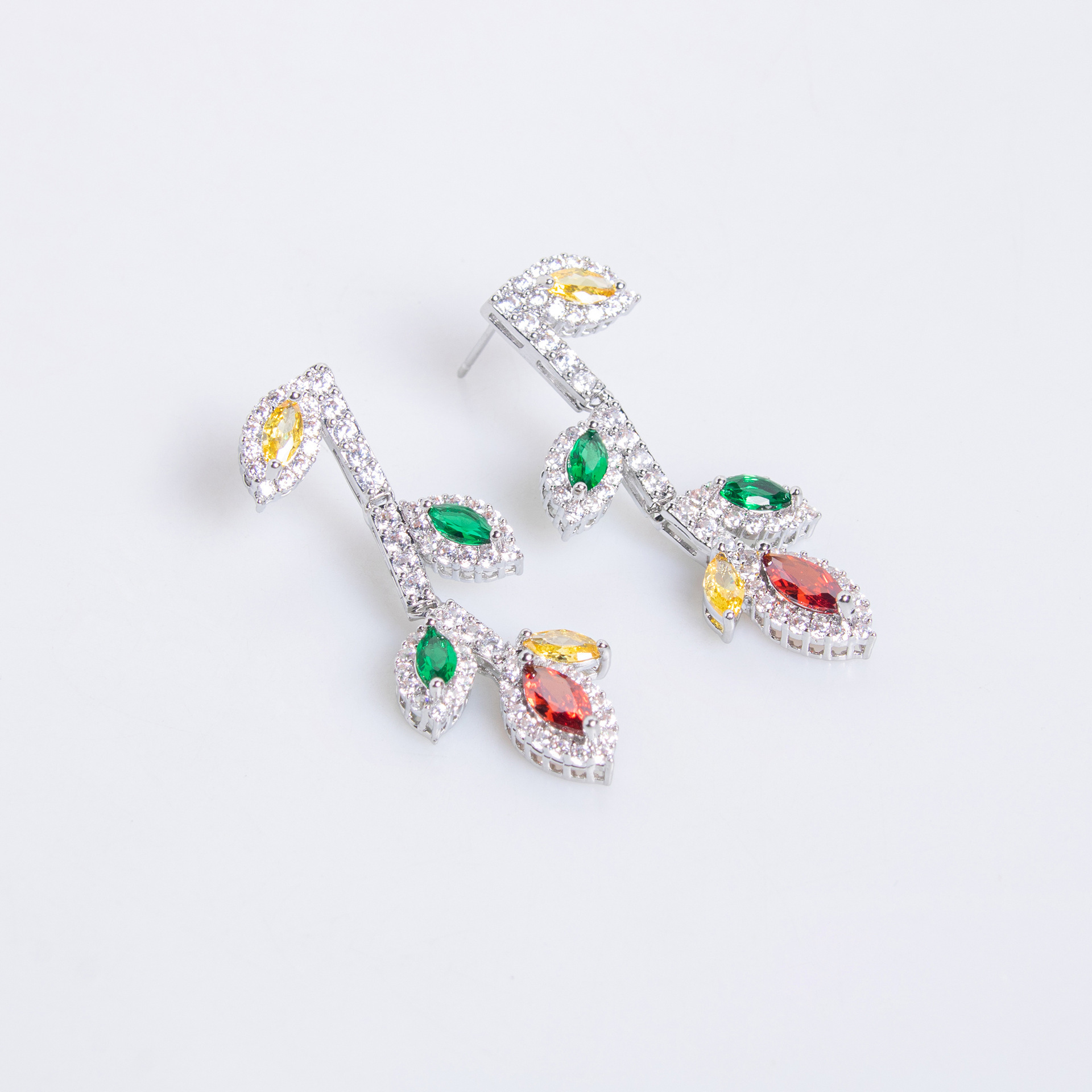 Leaf Motif High-End Jewelry Set New Style Fashionable OL Design Crystal And Copper Earrings And Necklace Women's Accessory