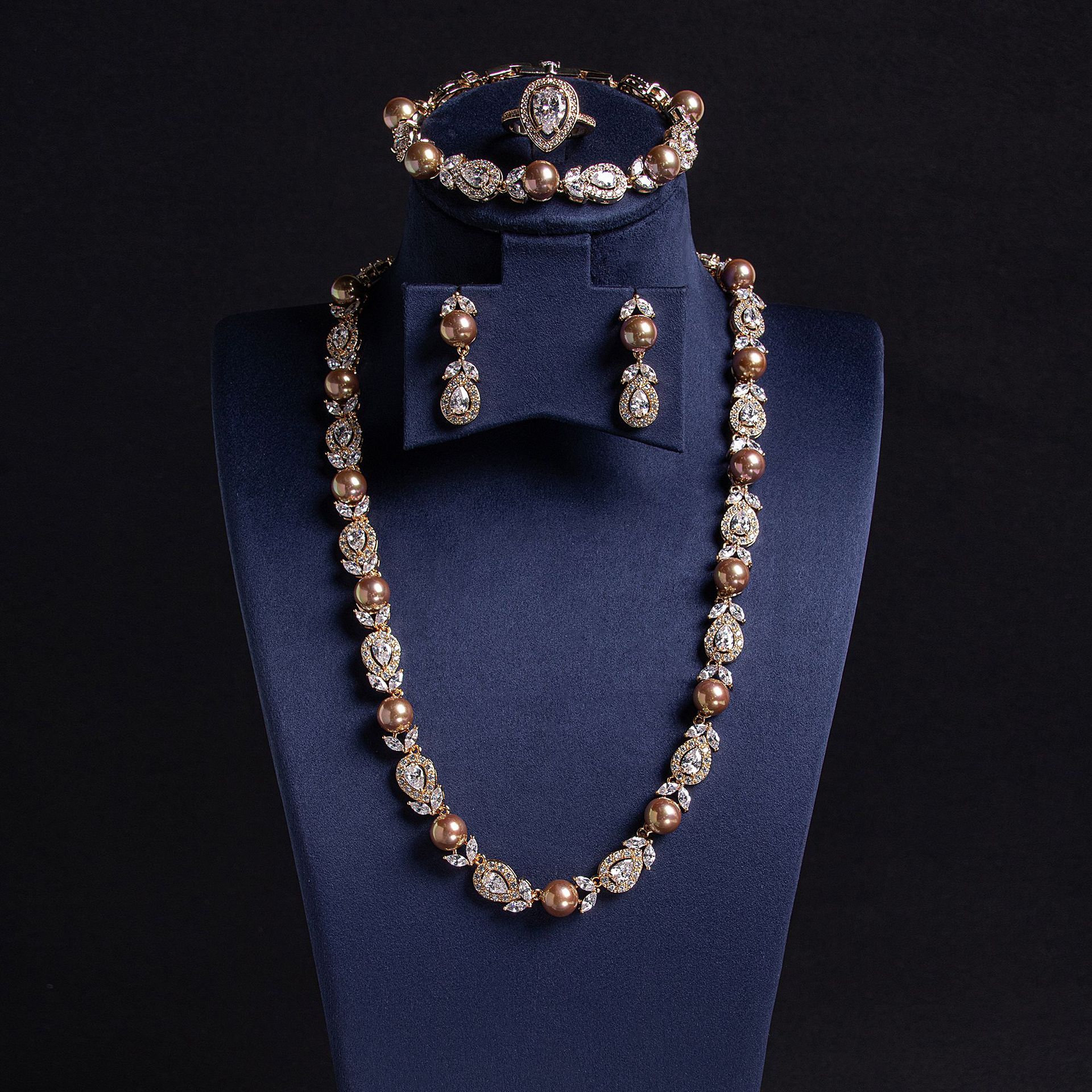 Wedding Jewelry Set Shell Pearl Necklace Earrings Women Four-Piece Set Vintage Style Zircon Embedded Heart/Droplet/Bell Patterns