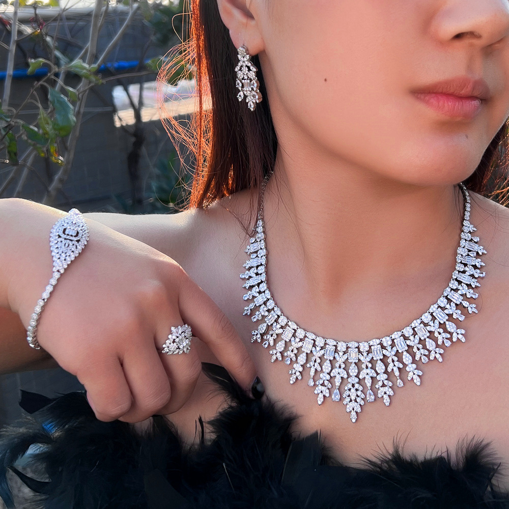 Elegant 4-Piece Zircon Jewelry Set For Women Sparkling Copper Necklace Earrings Bracelet Ring Suite For Wedding Banquet Evening Dress
