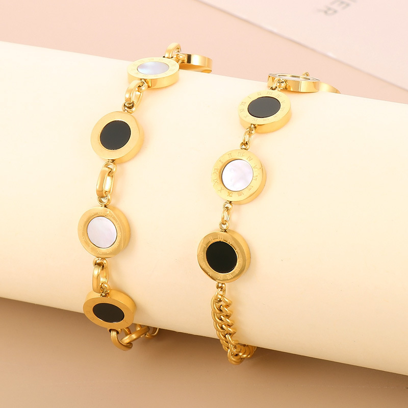 304 Stainless Steel Color Block PVD Coated 18K Real Gold Plated Simple Style Classic Style Waterproof Non Tarnish Plating Bracelets