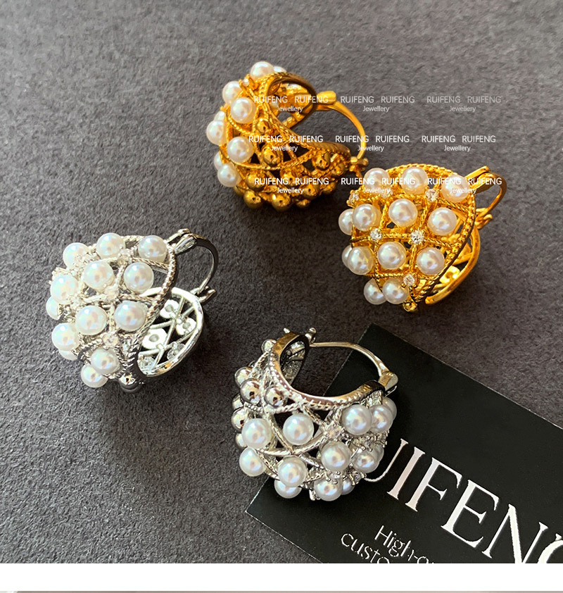 Geometric Imitation Pearl Copper Classic Style Earrings