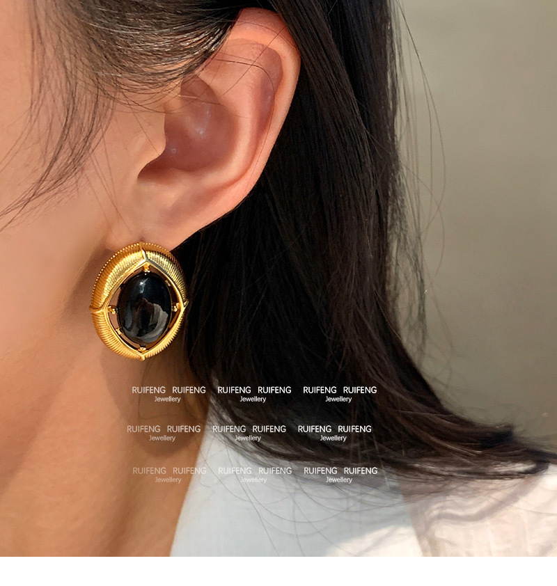 Retro Black Gold Color ShangFeng Style HongKong Retro Women's Earrings Luxury Sensation Ear Jewelry Geometric Pattern Copper
