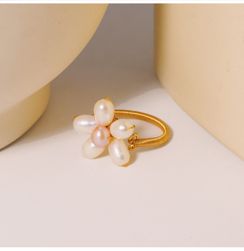 Simple Style Classic Style Flower Freshwater Pearl Copper Plating Inlay Pearl 18k Gold Plated Rings