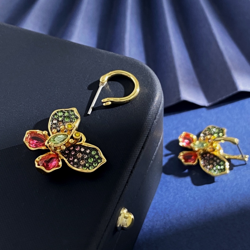 New Idyllia Floral Necklace Women Pendant Necklace Earrings High-End Simulated Crystal Gifts Elegant Fashion Jewelry Accessories