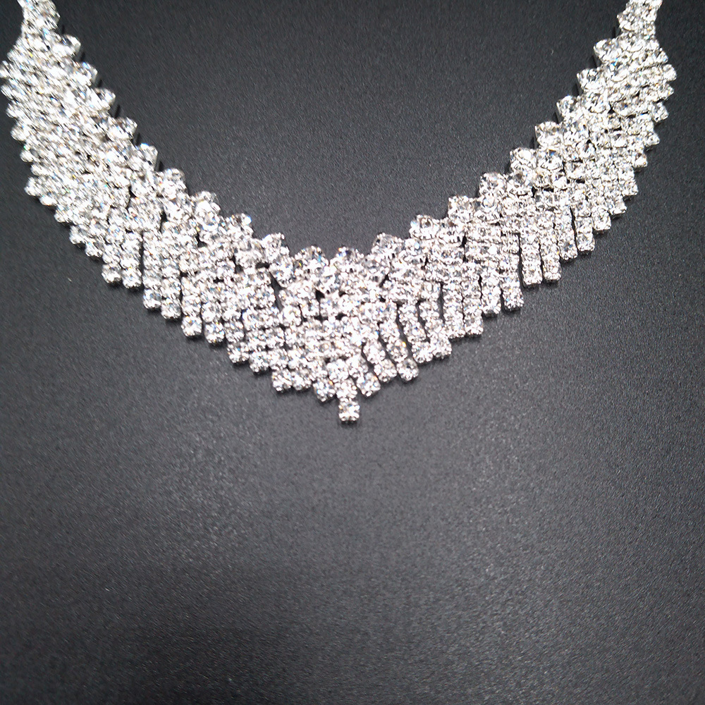 Exquisite Full Drill Claw Chain Evening Wedding Jewelry Earrings Necklace Set Fashionable Welding Accessories Elegant Round Oval Plated