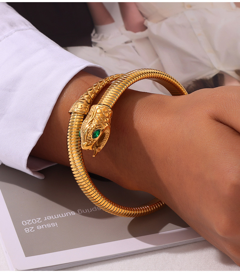 PVD Coated Real Gold Plated 18K Gold Snake 304 Stainless Steel Casual Modern Style Classic Style Waterproof Non Tarnish 304 Stainless Steel Bangle