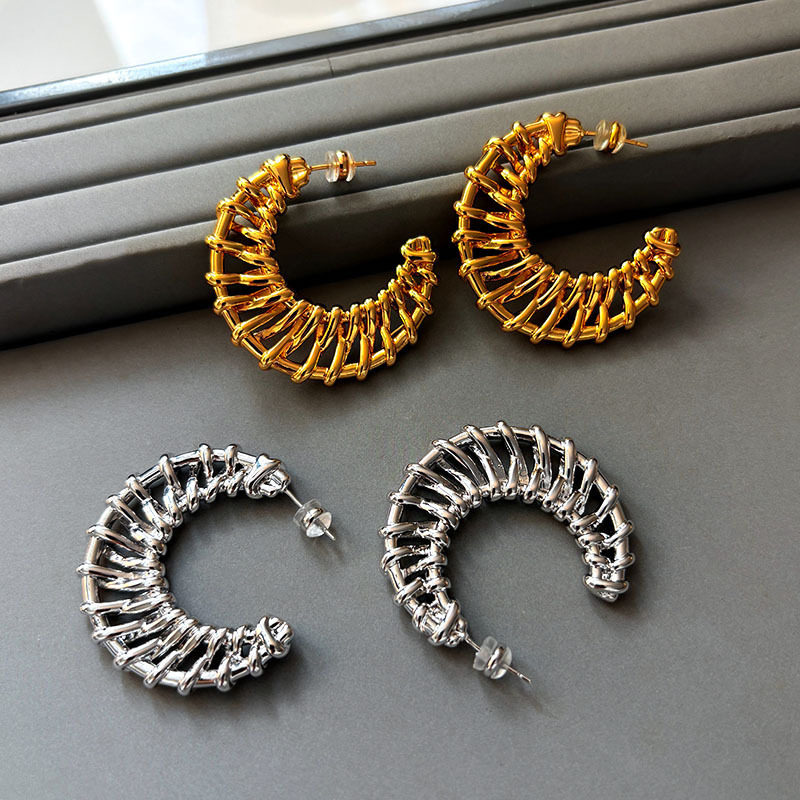 Exaggerated Geometric Weave Metal Silver Earrings Women Luxury Unique High-End Feelings Holiday Style French Vintage Design