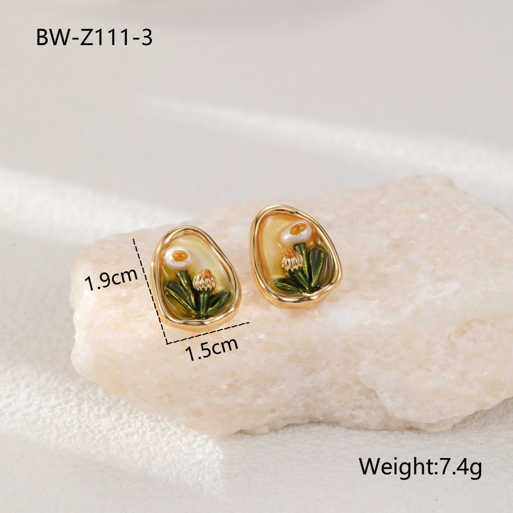 Elegant Natural Pearl Stud Earrings 18K Gold Plated Copper Vintage French Oil Painting Style Fashionable Luxury Jewelry Accessories